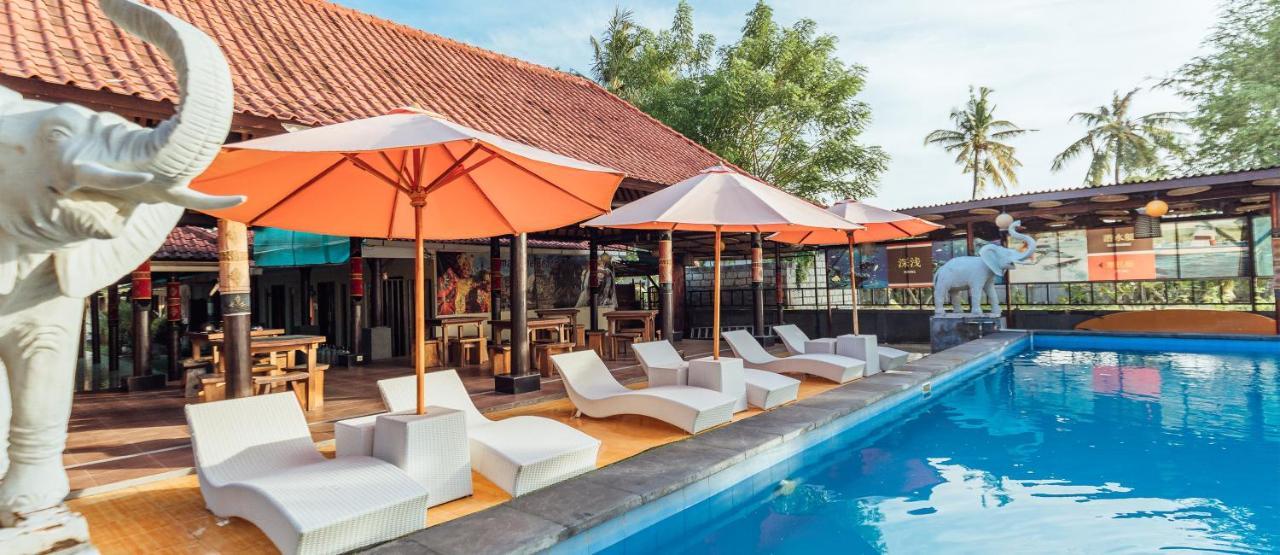 Beachfront Guesthouse Batununggul Esterno foto