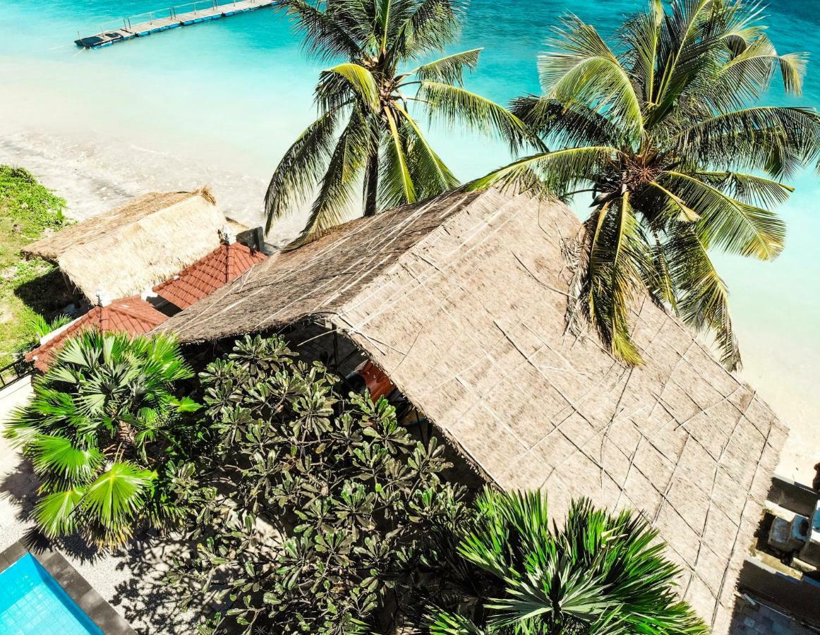 Beachfront Guesthouse Batununggul Esterno foto